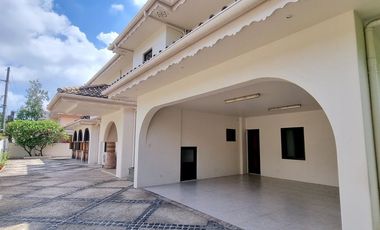 Moroccan-themed house For Rent Ayala Alabang Village