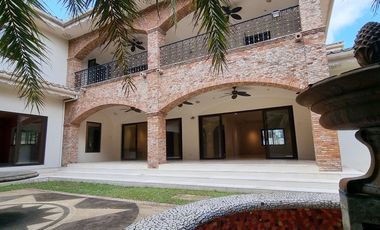 Moroccan-themed house For Rent Ayala Alabang Village