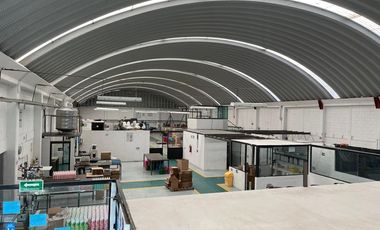 BODEGA EN VENTA SAN NICOLAS PERALTA, LERMA 3,500 M2