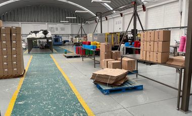 BODEGA EN VENTA SAN NICOLAS PERALTA, LERMA 3,500 M2