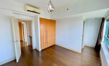 Edades Tower, Rockwell: 3BR Loft Unit for Sale!