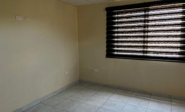 VENDO POR VIAJE CASA EN VILLA CLUB ETAPA LUNA