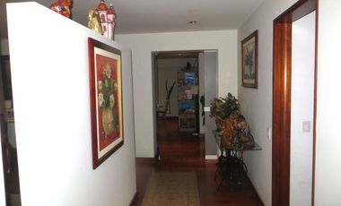 Dpto en Cerros de Camacho: 262.5 m², 3 Habit, 3.5 Baños, Vista Al Golf $460,000