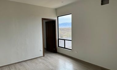 Casa en venta en Fraccionamiento Valle de Fontana Saltillo, Coahuila