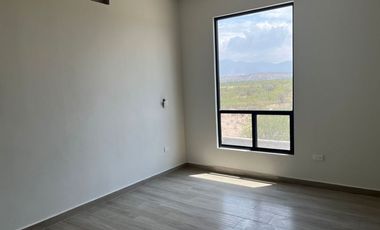 Casa en venta en Fraccionamiento Valle de Fontana Saltillo, Coahuila