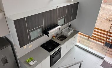 LINDO DEPARTAMENTO COMPLETAMENTE AMOBLADO EN MEJIA, EN VENTA