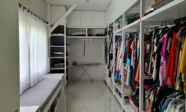 Riverfront Villa In Nyanyi