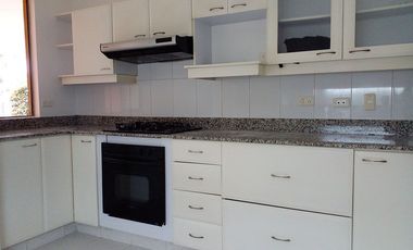 PR18318 Casa en arriendo en el sector La Sebastiana