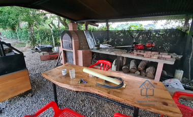 ¡Finca de ensueño! 6 cabañas, piscina, cancha de pasto sintético y acceso al río. ¡No te pierdas esta oportunidad!