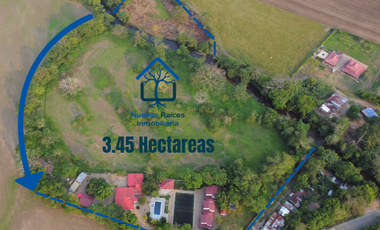 ¡Finca de ensueño! 6 cabañas, piscina, cancha de pasto sintético y acceso al río. ¡No te pierdas esta oportunidad!