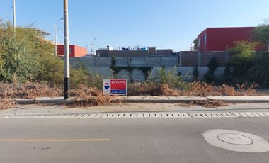 En Venta 90 M2 Calle Los Laureles Mz A1 Lote 110 2E  69 Mil Soles