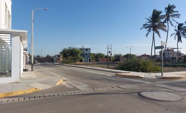 En Venta 90 M2 Calle Los Laureles Mz A1 Lote 110 2E  69 Mil Soles