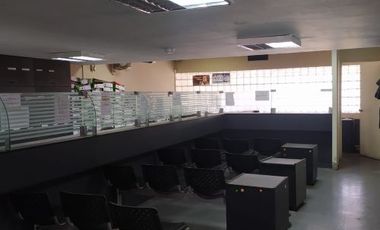 EDIFICIO COMERCIAL VENTA EN EL CALLAO CON OFICINAS