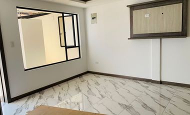 Casa en venta sector Y del Cebollar cerca redondel Abelardo J Andrade
