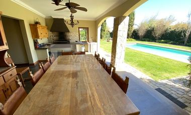 CASA EN VENTA