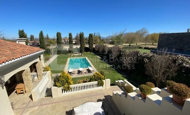 CASA EN VENTA