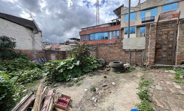 Lote en venta en sector central cerca del cabo Minacho y del centro de la ciudad de Loja