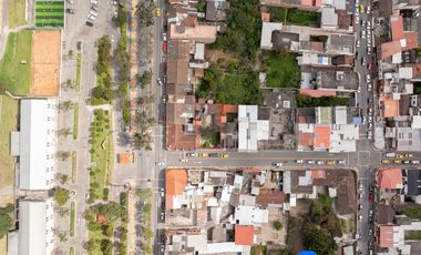 Lote en venta en sector central cerca del cabo Minacho y del centro de la ciudad de Loja