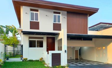 Bright and Modern New House For Sale in BF Paranaque