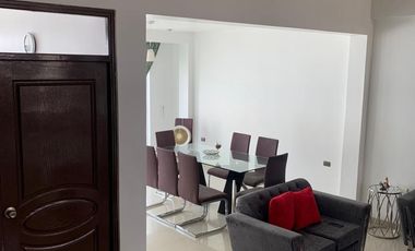 VENDO CASA DOS PISOS EN LA URB. MONTE BELLO - PIURA