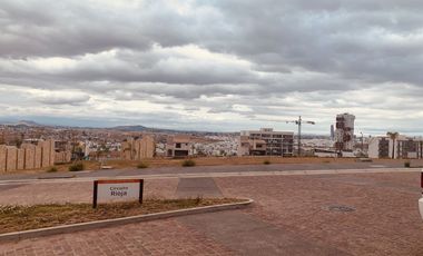 VENTA DE EXCELENTE LOTE EN GRAN RESERVA LOMAS DE ANGELOPOLIS