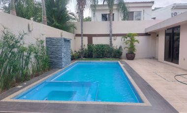 Via la costa, Se renta linda casa 4 dormitorio con piscina