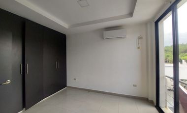 Via la costa, Se renta linda casa 4 dormitorio con piscina