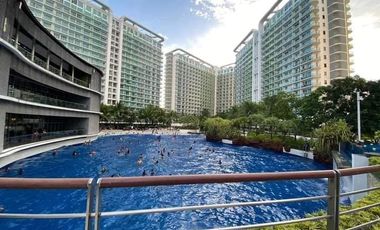32+ SQM. 1BR UNFURNISHED CONDO UNIT AT AZURE URBAN RESORT RESIDENCES NEAR SM CITY BICUTAN - NAIA / MANILA INTERNATIONAL AIRPORT - NEWPORT WORLD RESORT