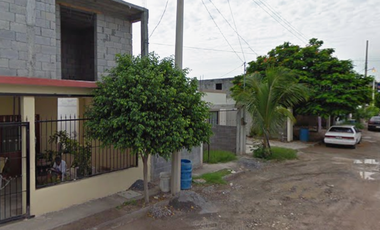 CASA EN SANTA ALEJANDRA, LOS PINOS, RIO BRAVO, TAMAULIPAS. ¡CASA EN REMATE! -FQA