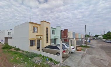 CASA EN SANTA ALEJANDRA, LOS PINOS, RIO BRAVO, TAMAULIPAS. ¡CASA EN REMATE! -FQA