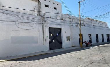 Bodega en Venta en Colonia Santiago, Puebla, Ideal para Actividades Comerciales