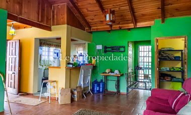 Leon Propiedades vende parcela con casa en sector Cuyuncavi, Curacavi.