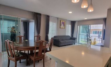 ขายบ้านเดี่ยวหลังมุม ม.มัณฑนา วงแหวน- เทพารักษ์  4 นอน 3 น้ำ  เนื้อที่ 92 ตรว. พท.ใช้สอย 197 ตรม. ราคา 9.9 ล้านบาท