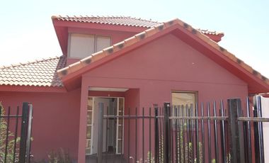 SE ARRIENDA CASA PARA TU FAMILIA EN ALTO EL MANZANO – TILTIL