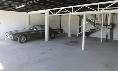 Edificio en Venta de 4 pisos con seis departamentos y terraza. Col. Melchor Ocampo