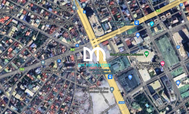 For Sale: Old Commercial Building selling as Lot along EDSA Northbound, Quezon City