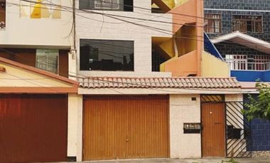 Venta casa de 4 pisos en La Perla - Callao