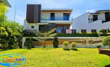 5 Bedroom House For Sale in Talisay City Cebu With Swimming Pool