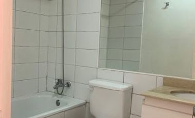Ojo Inversionistas ! Se vende Depto 2D 1 Baño Excelente ubicación, condominio cuenta con sala de lavandería y conserjería 24/7 Santiago centro