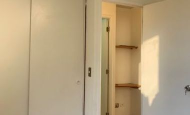 Ojo Inversionistas ! Se vende Depto 2D 1 Baño Excelente ubicación, condominio cuenta con sala de lavandería y conserjería 24/7 Santiago centro