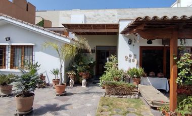 CASA EN ÁLAMOS DE MONTERRICO