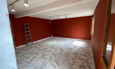 Bonito Local Comercial Centrico