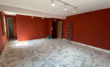 Bonito Local Comercial Centrico