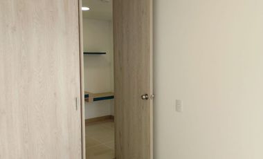 PR21219 Apartamento en arriendo en el sector Calle Larga