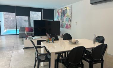 LUJOSA CASA EN RESIDENCIAL CUMBRES