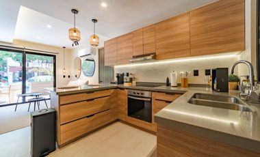 Ziba Condos & Suites Studios