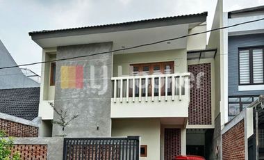 Rumah Kemang Pratama Rawalumbu, Bekasi, Jawa Barat