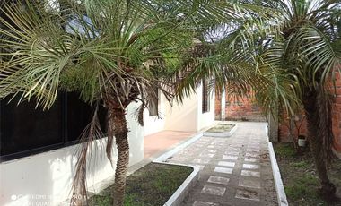 casa independiente de venta en manta zona sur