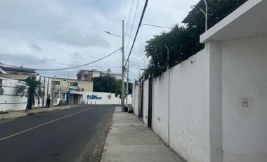 casa independiente de venta en manta zona sur