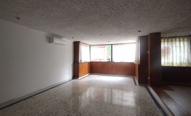 Apartamento en arriendo en Alto Prado.